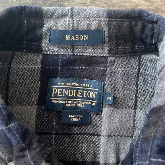 Men’s Pendleton Woolen Mills Plaid Long Sleeve - Picture 2 of 3
